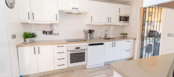 3 bedrooms Villa in Mijas, Spain No. 145643 6