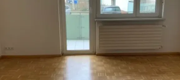 Apartamento de 2 dormitorios en Schweinfurt, Germany No. 40642 3