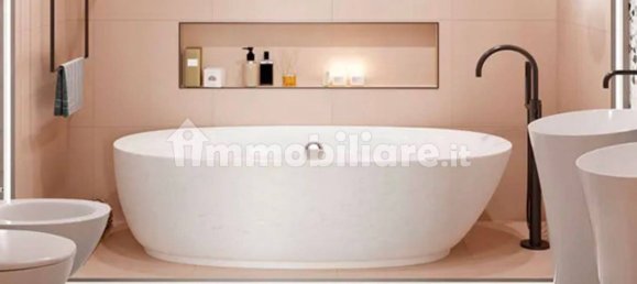 3 bedrooms Apartment in Milan, Italy No. 351619 8