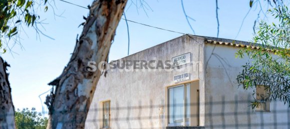 365m² Commercial property in Quarteira, Portugal No. 162555 22