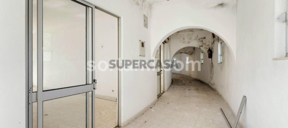 365m² Commercial property in Quarteira, Portugal No. 162555 25