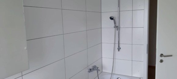 4 Schlafzimmer Doppelhaus in Ravensburg, Germany, Nr. 235475 6