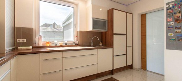 6 rooms House in Traun, Austria No. 182868 2