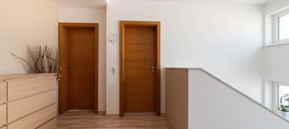 6 rooms House in Traun, Austria No. 182868 9