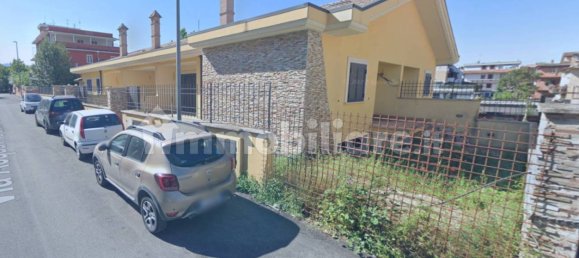 2 bedrooms Villa in Rome, Italy No. 277673 7