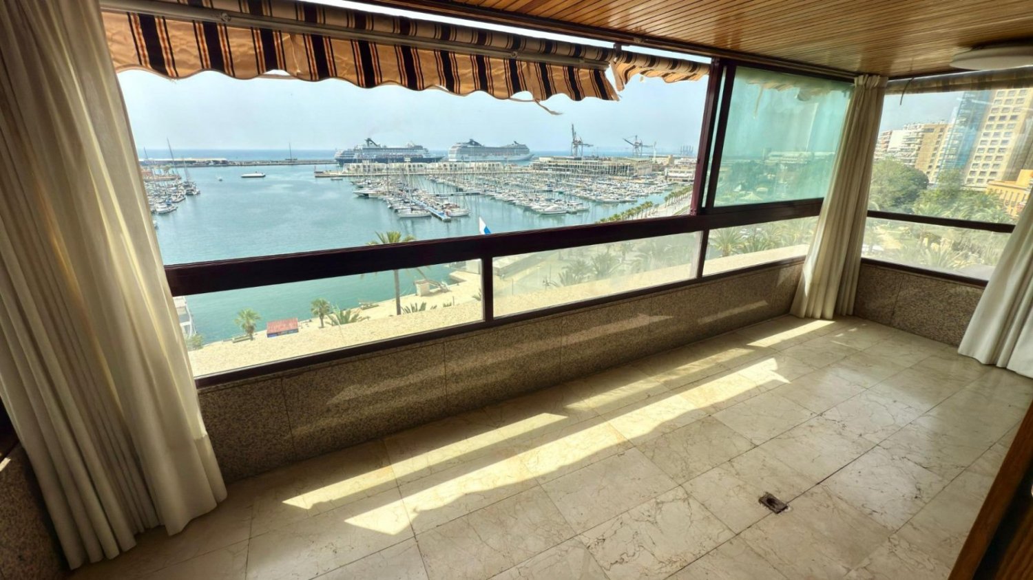 6 Schlafzimmer Penthouse in Alicante, Spain, Nr. 284285