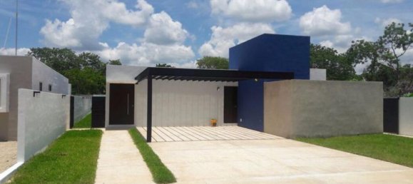 Casa de 3 dormitorios en Mérida, Mexico No. 71288 2