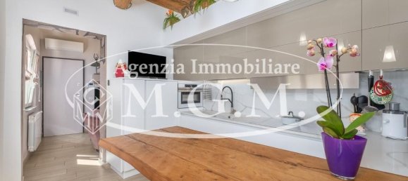 Квартира с 3 комнатами в Кальчиная, Италия № 44319 11