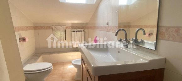 Apartamento de 2 dormitorios en Calice al Cornoviglio, Italy No. 109065 9
