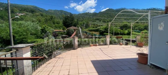 Apartamento de 2 dormitorios en Calice al Cornoviglio, Italy No. 109065 7