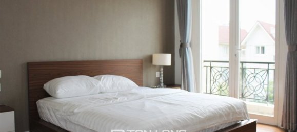 Villa T4 em Long Bien, Vietnam N.º 849 8