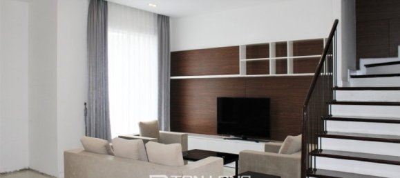 Villa T4 em Long Bien, Vietnam N.º 849 3