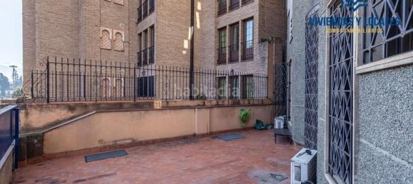 Квартира с 3 спальнями в Гранада, Испания № 26008 4