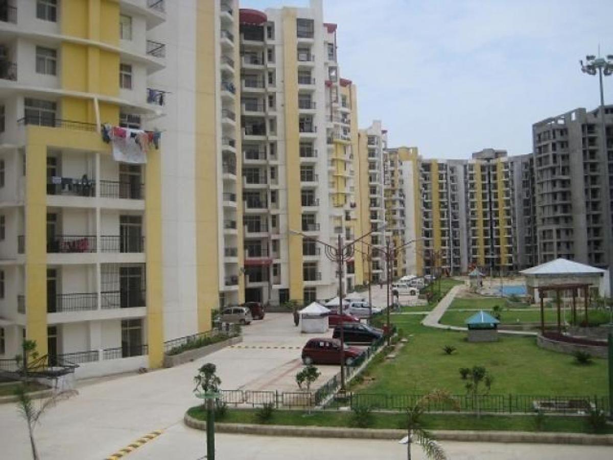 Casa de 2 dormitorios en Ghaziabad, India No. 60714