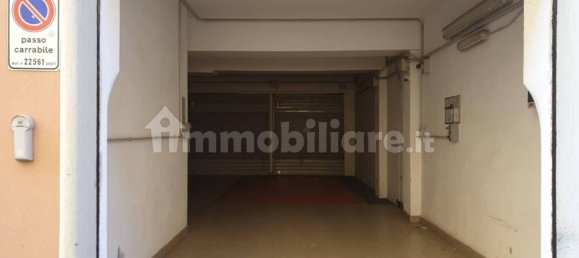 16m² Garage in Bologna, Italy No. 376143 3