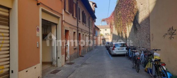 16m² Garage in Bologna, Italy No. 376143 2