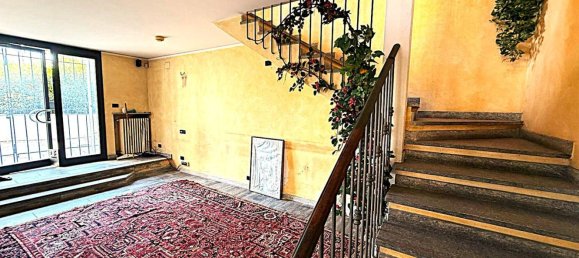 80m² Commercial property in Vado Ligure, Italy No. 301917 29