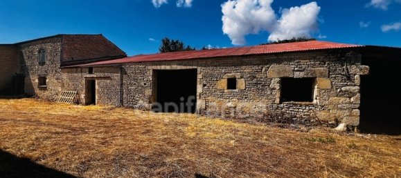 4-Zimmer Haus in Puyravault, France, Nr. 282321 6