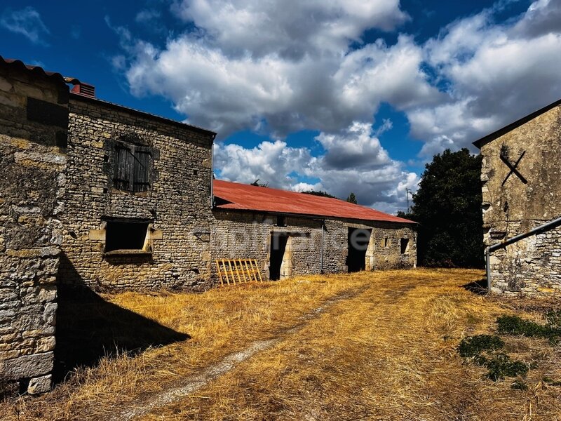 4-Zimmer Haus in Puyravault, France, Nr. 282321