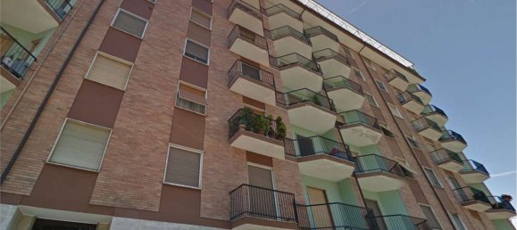 3 rooms Apartment in Montanaro, Italy No. 10387 3