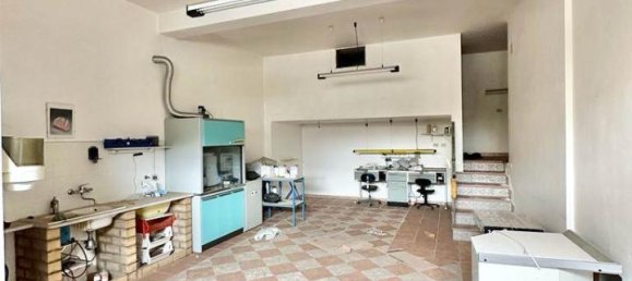 6-salle Appartement à Chiusa Sclafani, Italy No. 119605 16