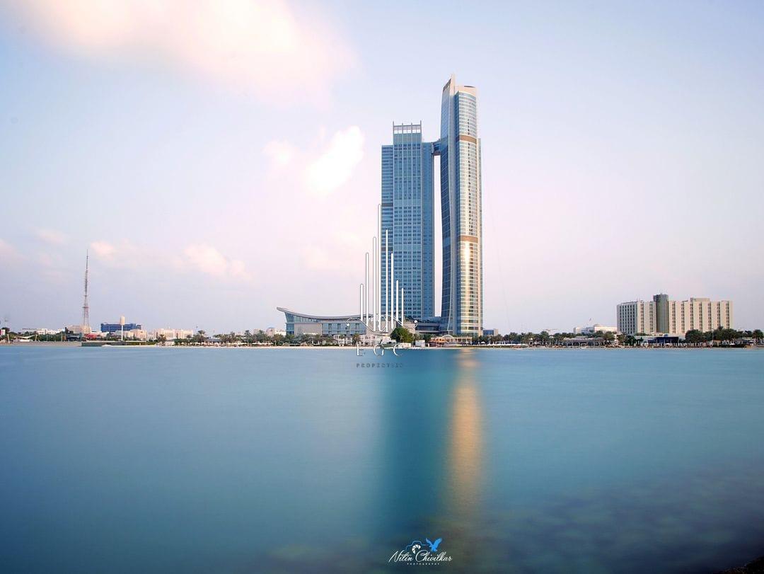 4 bedrooms Apartment in Corniche Road, UAE No. 39174