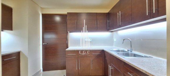 4 bedrooms Apartment in Corniche Road, UAE No. 39174 4