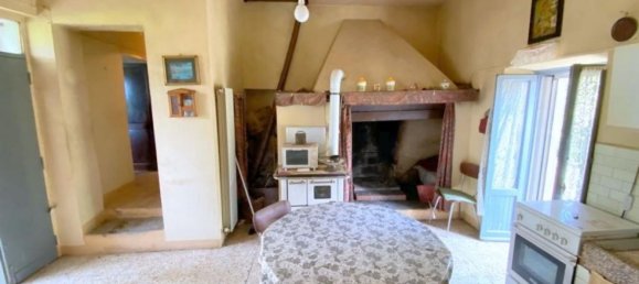 Дом с 8 комнатами в Паникале, Италия № 174546 6