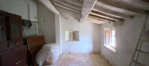 Дом с 8 комнатами в Паникале, Италия № 174546 9