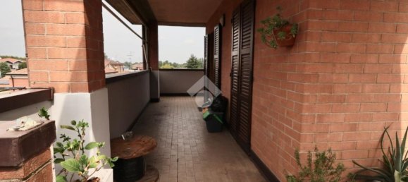 2 bedrooms Penthouse in Reggio Emilia, Italy No. 333258 5