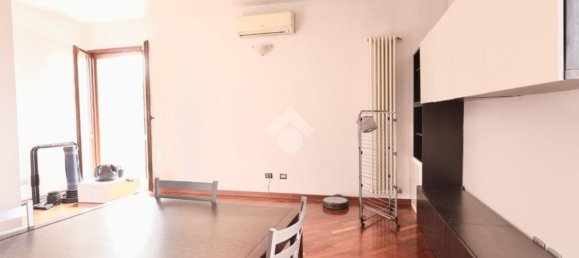 2 bedrooms Penthouse in Reggio Emilia, Italy No. 333258 9