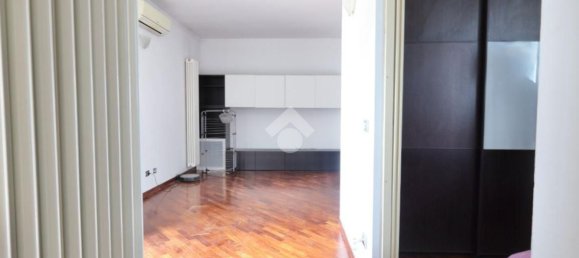 2 bedrooms Penthouse in Reggio Emilia, Italy No. 333258 14