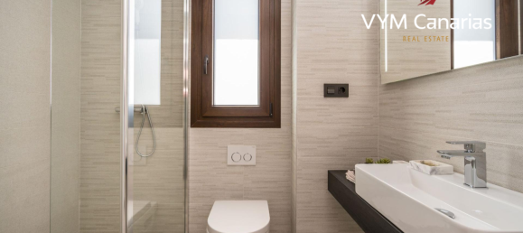 Villa de 3 dormitorios en Golf Bahia, Spain No. 6236 23