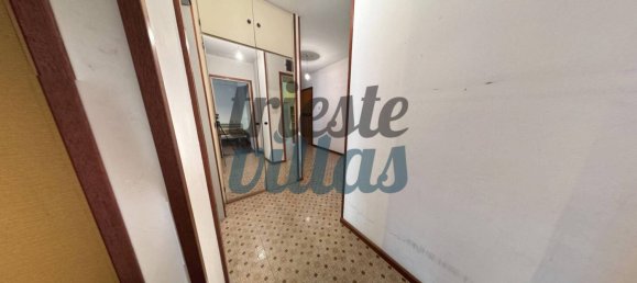 3 bedrooms Apartment in Trieste, Italy No. 376542 13