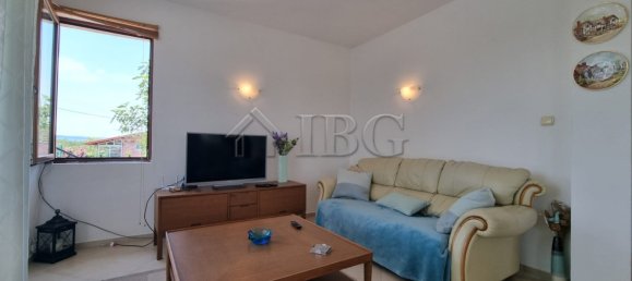 4 bedrooms House in Burgas, Bulgaria No. 1219 9