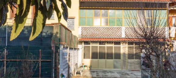 4 rooms House in Bosconero, Italy No. 136027 21