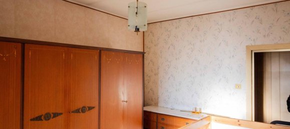 4 rooms House in Bosconero, Italy No. 136027 11