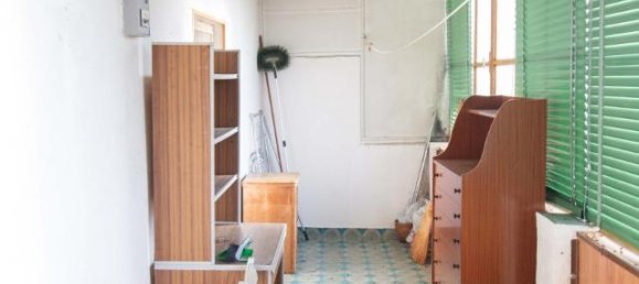 4 rooms House in Bosconero, Italy No. 136027 17
