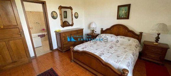 6 bedrooms Villa in Carrara, Italy No. 215097 15