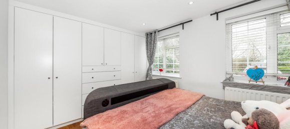 1 bedroom Apartment in Beckenham, United Kingdom No. 920 4