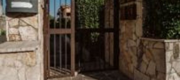 3 rooms Apartment in Mentana, Italy No. 199346 3