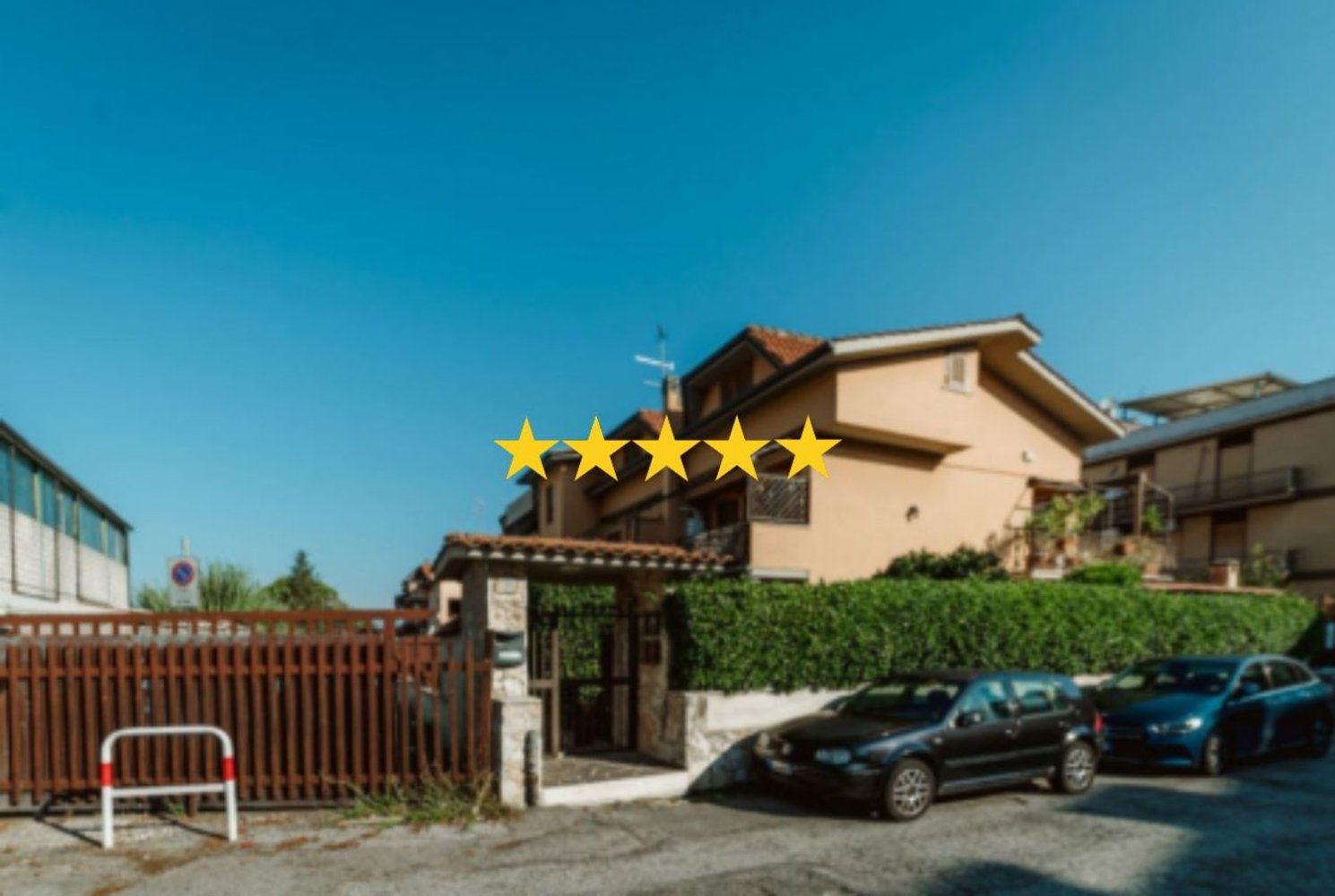 3 rooms Apartment in Mentana, Italy No. 199346