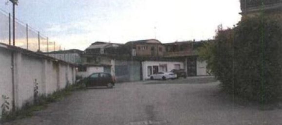 Gewerbliche Immobilie in Limbiate, Italy 453m², Nr. 359790 4
