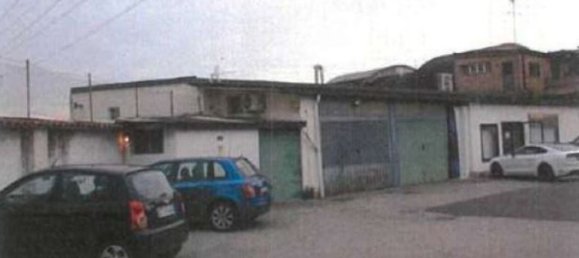 Gewerbliche Immobilie in Limbiate, Italy 453m², Nr. 359790 3