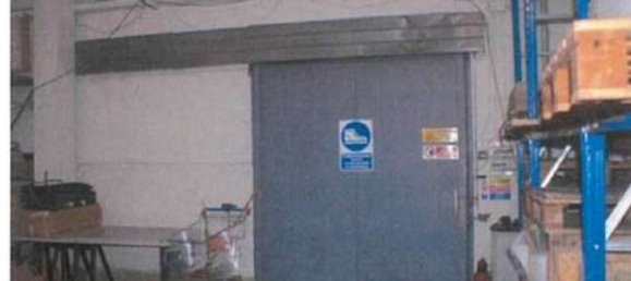 Gewerbliche Immobilie in Limbiate, Italy 453m², Nr. 359790 10