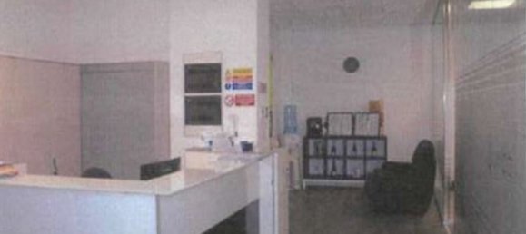 Gewerbliche Immobilie in Limbiate, Italy 453m², Nr. 359790 12