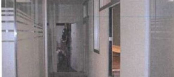 Gewerbliche Immobilie in Limbiate, Italy 453m², Nr. 359790 13