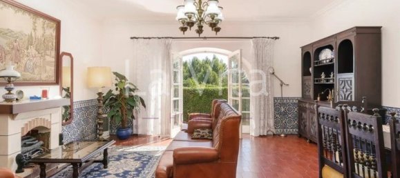 3 Schlafzimmer Villa in Cascais, Portugal, Nr. 170524 4
