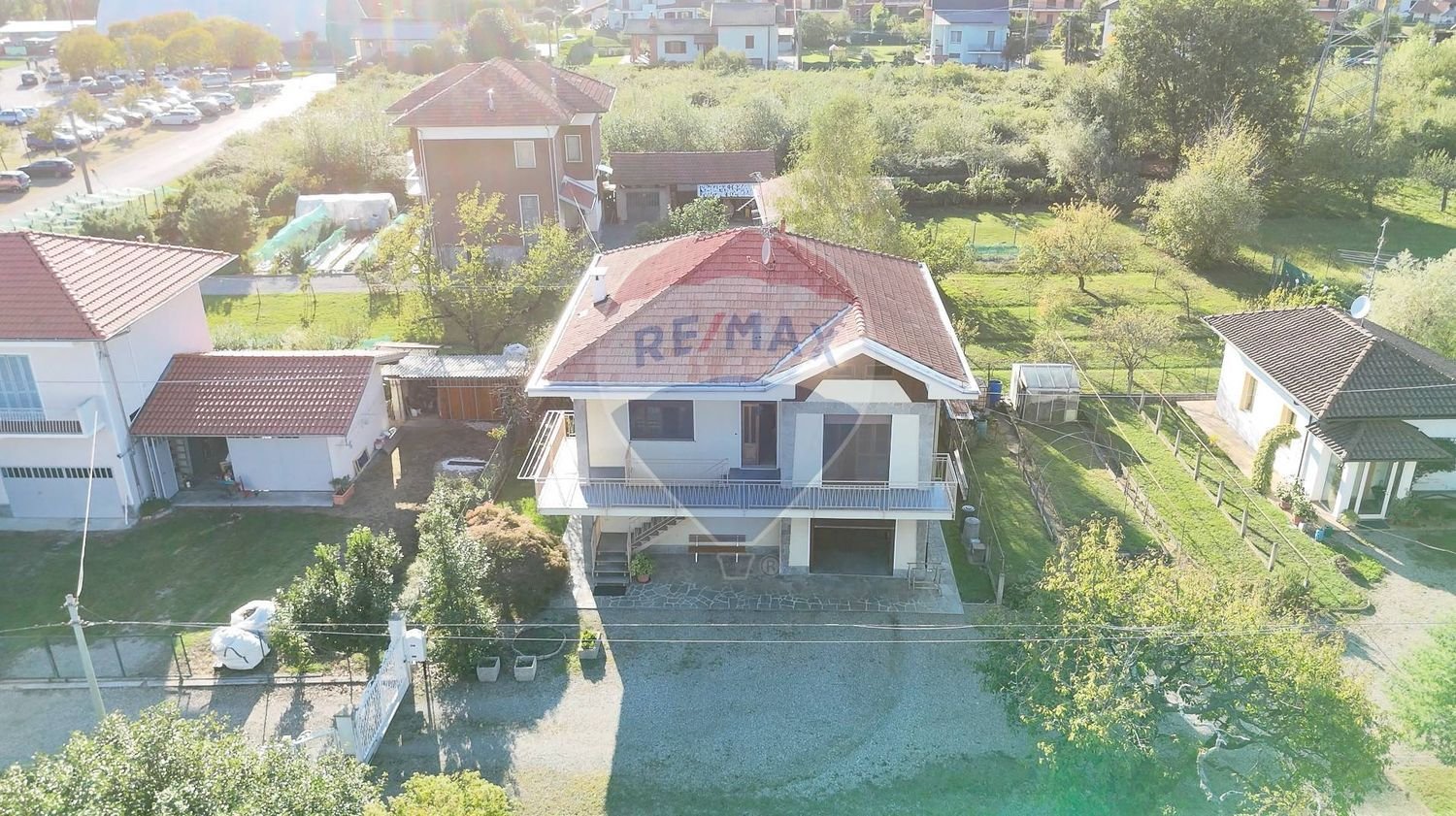 4 Schlafzimmer Haus in Cossato, Italy, Nr. 378805