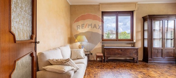 4 Schlafzimmer Haus in Cossato, Italy, Nr. 378805 13